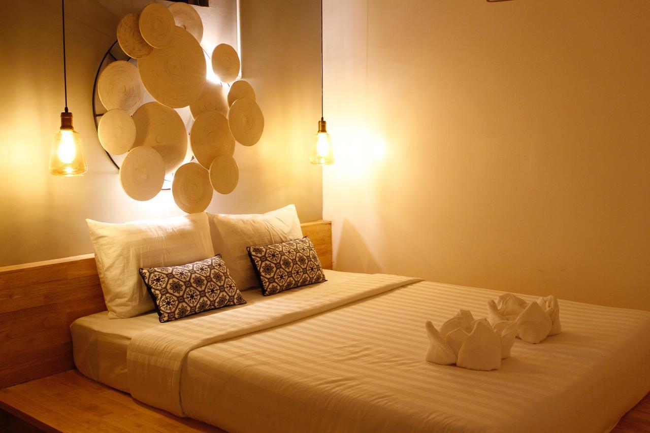סיאם ריפ Oops Hostel מראה חיצוני תמונה