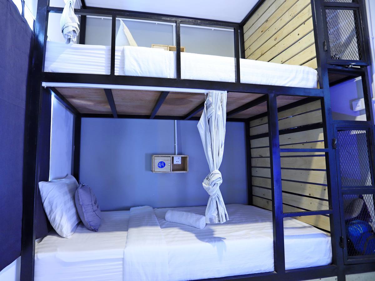 סיאם ריפ Oops Hostel מראה חיצוני תמונה