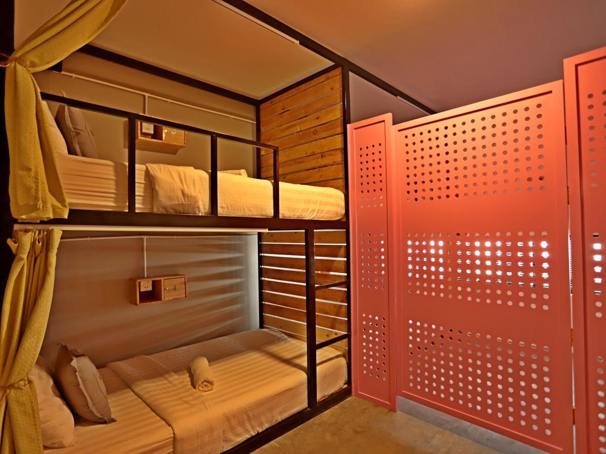 סיאם ריפ Oops Hostel מראה חיצוני תמונה